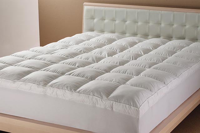 pillow-top-mattress-custom-hotel-furniture