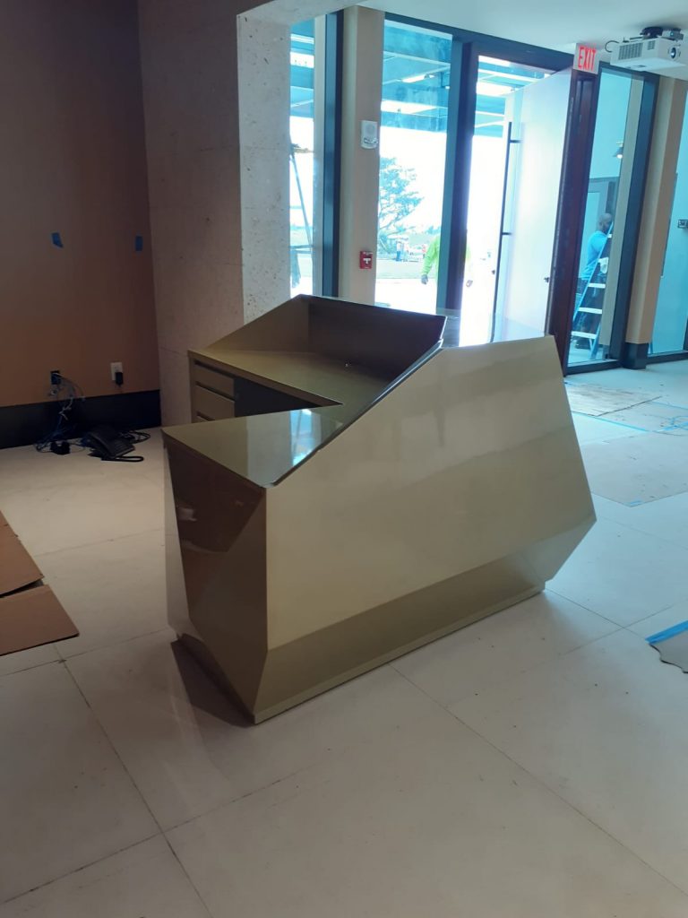 Grove XXIII-Michael Jordan Golf Club- Custom Brass Polygon Desk